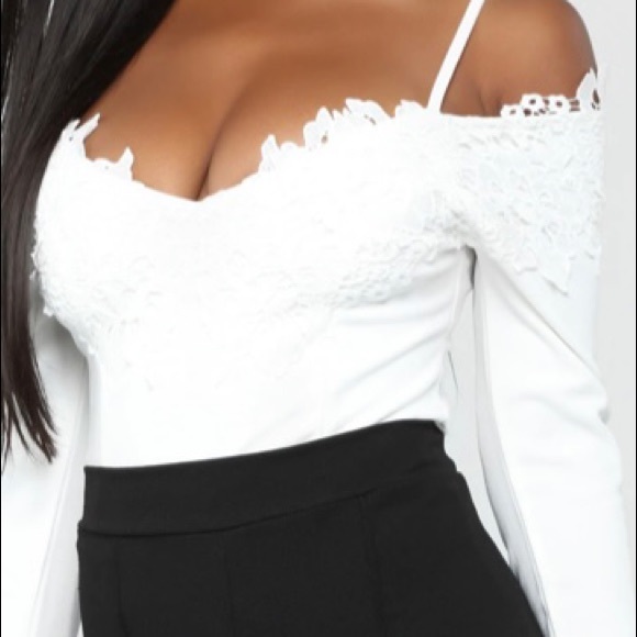 Fashion Nova “Looking Sweet bodysuit” NWT - Picture 3 of 6